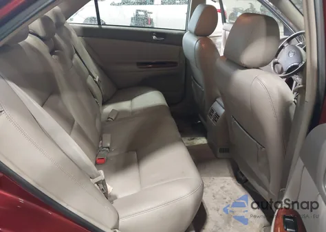 2005 Toyota Camry Xle V6 из США, поврежденный, VIN 4T1BF30K85U099138